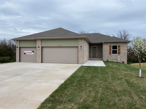 407 E Wright Street, Willard, MO 65781