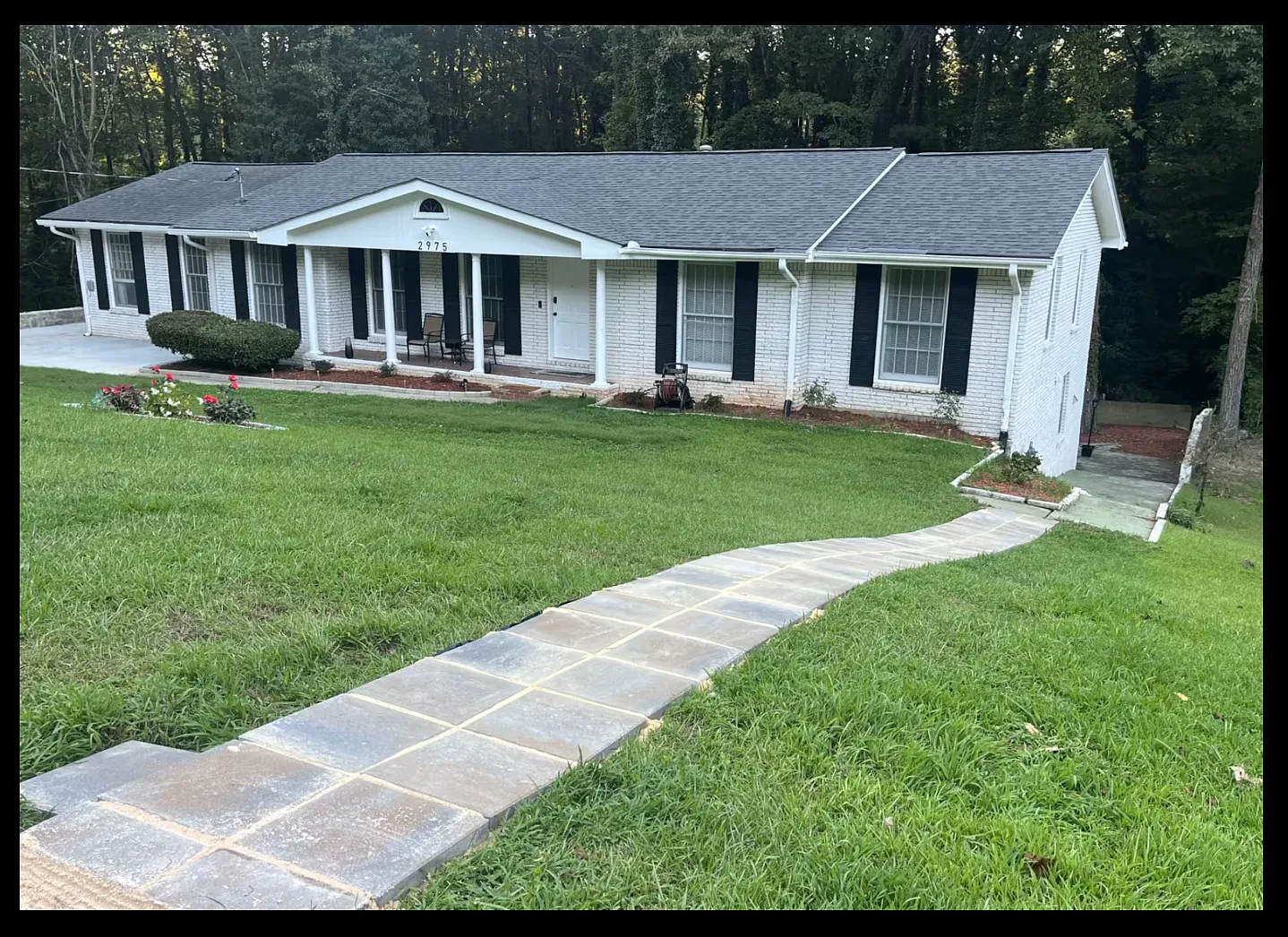 Branchwood Dr, East Pt — Photo 1