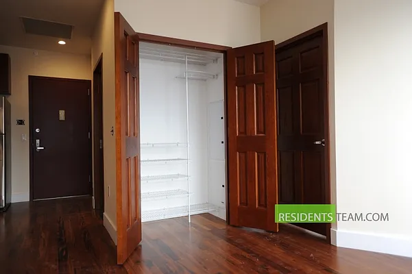 Rented by Residents Team | media 65