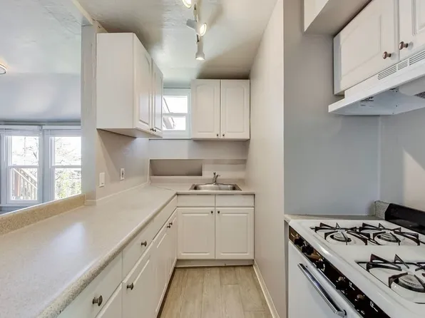 159 Emerson St Unit 8, Palo Alto, CA 94301