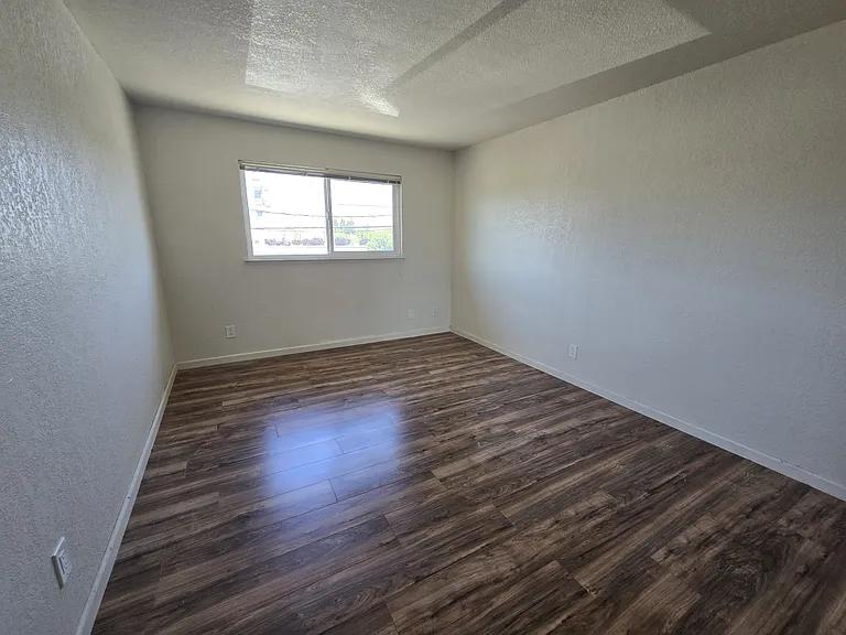 3519 Agate Dr #8 — Photo 11