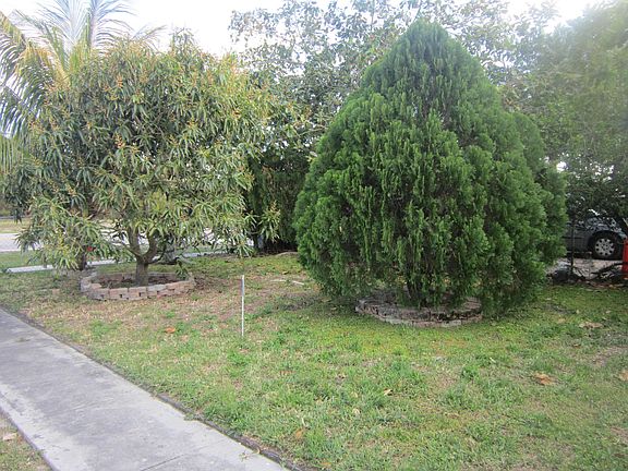 4th image of 2349 W Clubhouse Drive