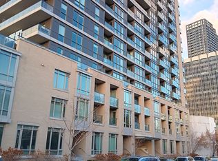 60 Berwick Ave #607, Toronto, ON M5P 0A3