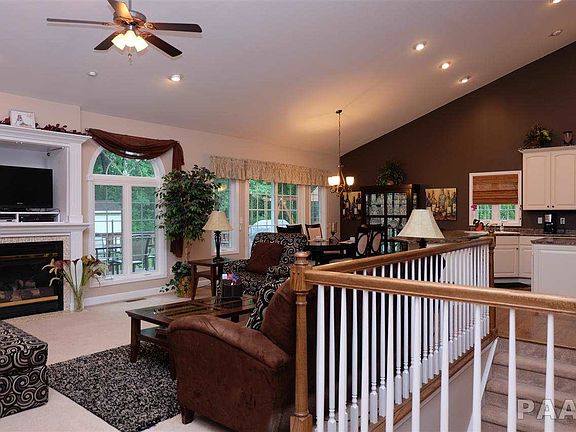 2nd image of 5704 W Charleston Ct