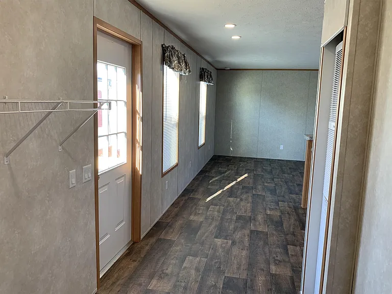 2955 Dekalb St #2 — Photo 12