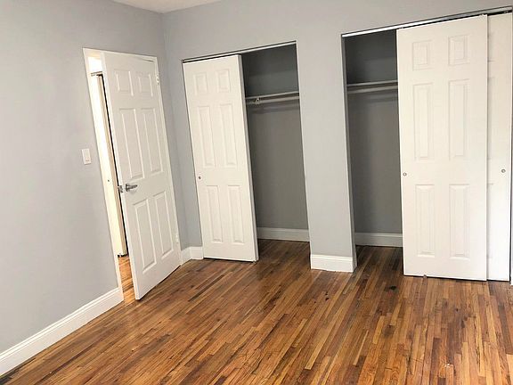 3rd image of 946 Bronx Park S APT 2A