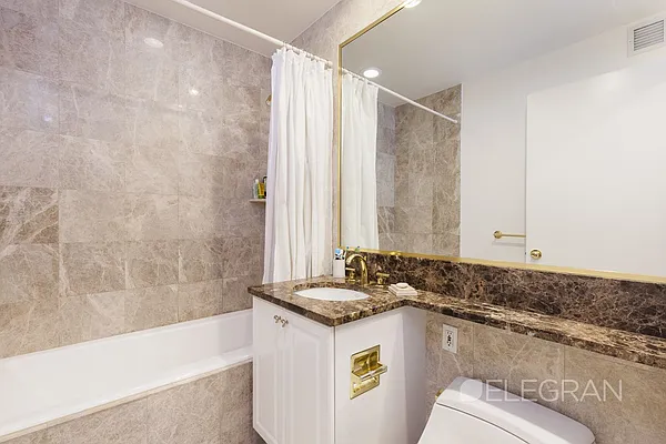 Rented by (Legacy) Elegran | media 10