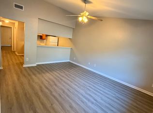 2525 Hartsfield Rd APT 4, Tallahassee, FL 32303