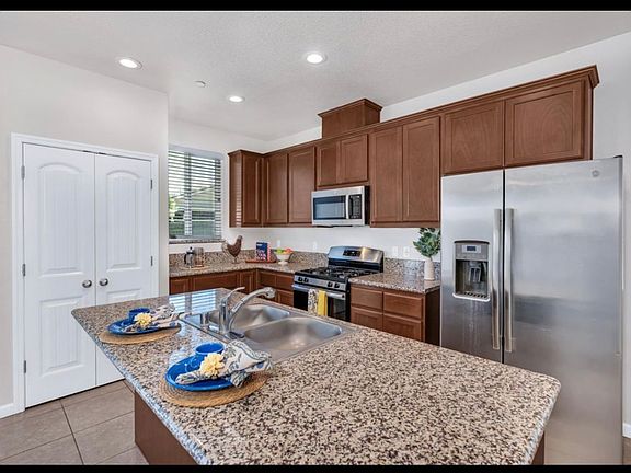 2nd image of 4625 Irma Dr #4625