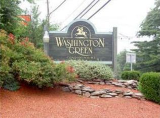 1122 Washington Grn, New Windsor, NY 12553