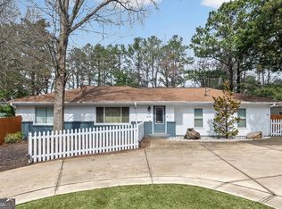 414 Charles Pl, Roswell, GA