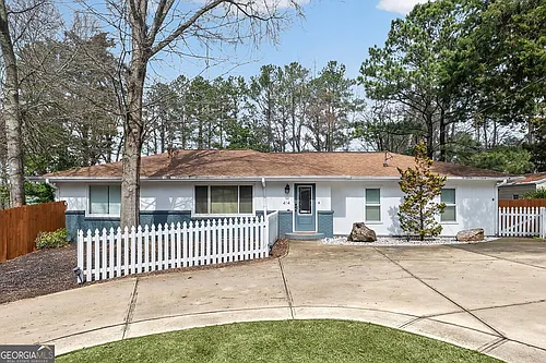 414 Charles Pl Photo 1