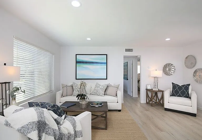 655 Ivy St #2 — Photo 4