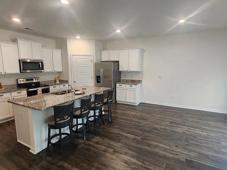 100 Alton Tucker Sr Blvd — Photo 20