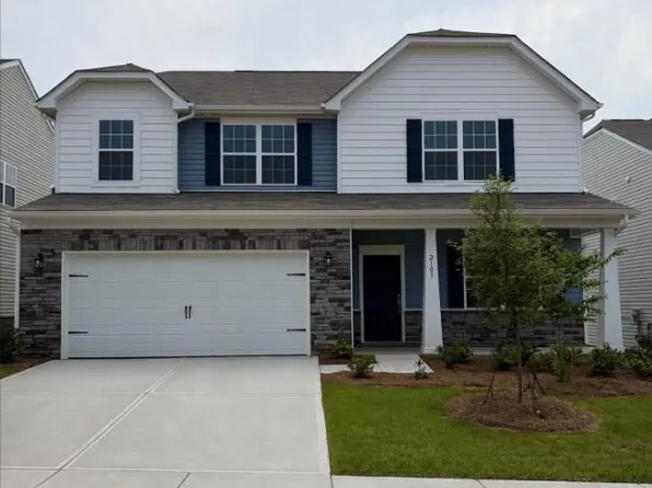 2105 Morning Gold Dr, Maiden, NC 28650