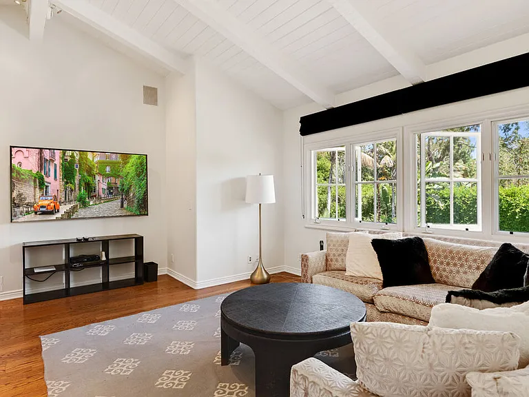 28899 Cliffside Dr — Photo 17