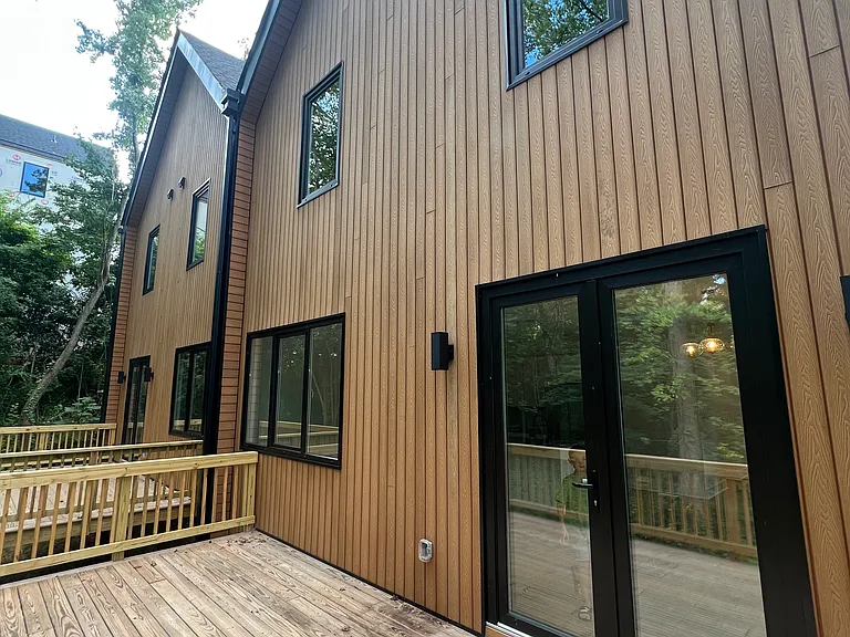 220 Nelson Ave — Photo 10
