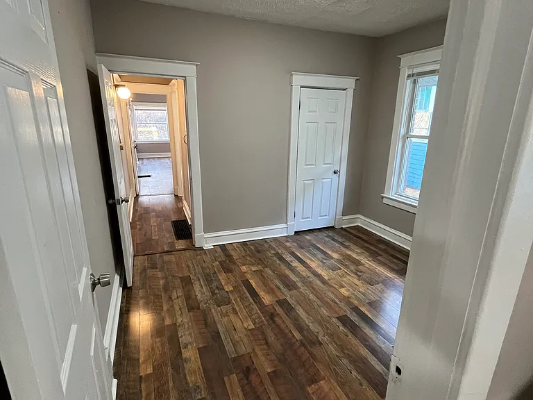 3718 Wayne Ave — Photo 27