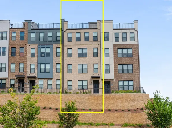 680 Noush Ct #B, Charlottesville, VA 22911