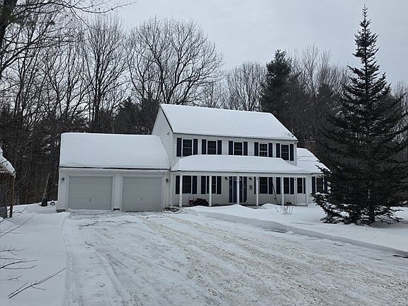 2nd image of 26 Wellington Rd