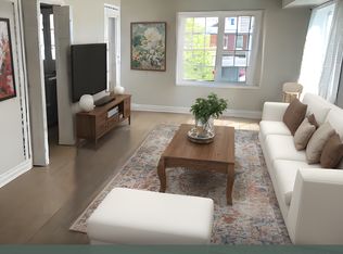 9699 Jane St #0, Vaughan, ON L6A0A5