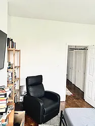 Rented by Haute Residences 