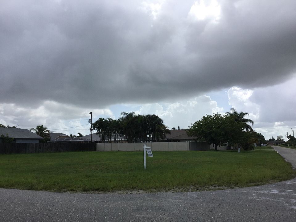 1st image of 3823 SW 7th Ave