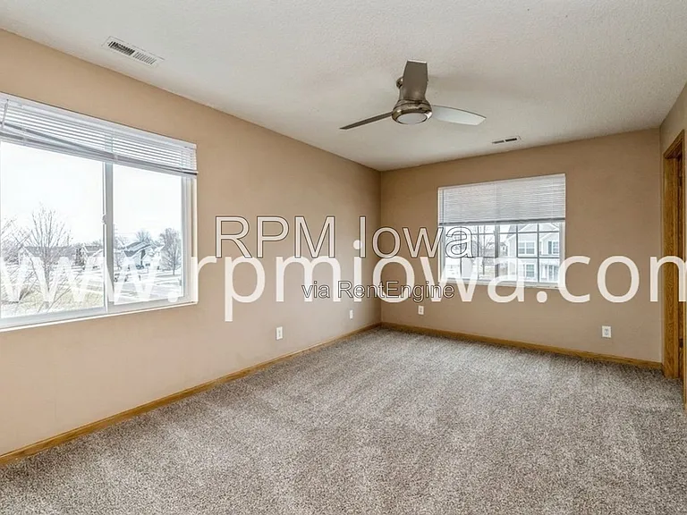 9315 Kingman Dr — Photo 10