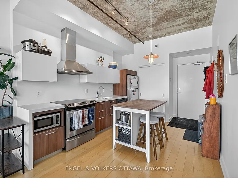 340 McLeod St #935 — Photo 12