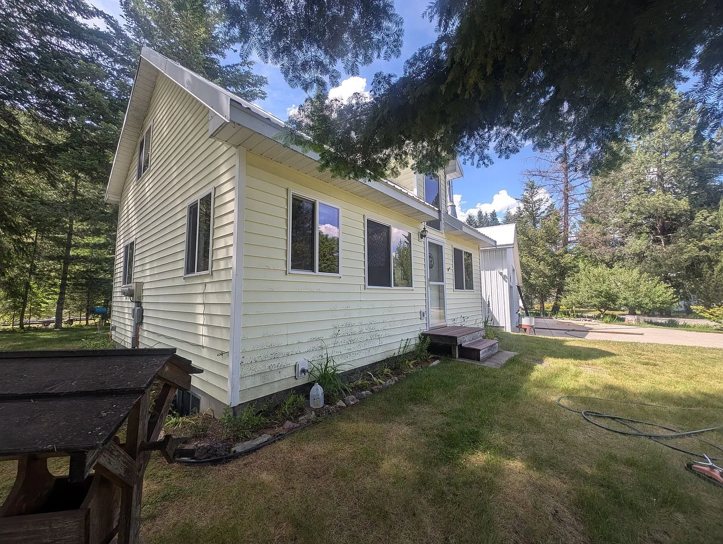 3 Bedroom, 1 bathroom Home on Secondary Bead Lake Lot — Photo 3