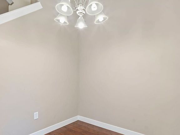 4th image of 1138 N Shepard Creek Pkwy Unit 3