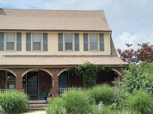 810 W 2nd St, Seymour, IN 47274