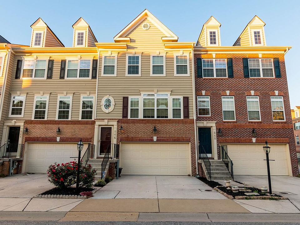 1st image of 846 Oriole Ave