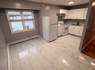 20 Clover Pl #2, New Haven, CT 06519