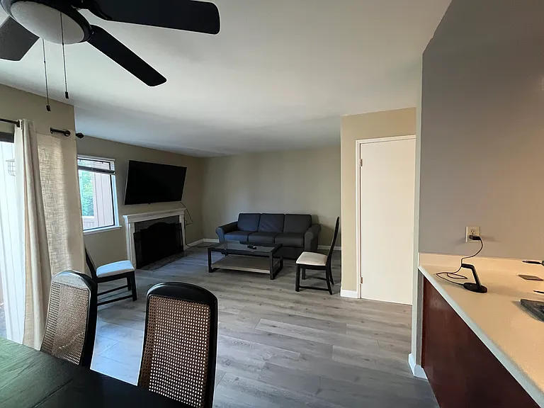 2714 Westberry Dr — Photo 8