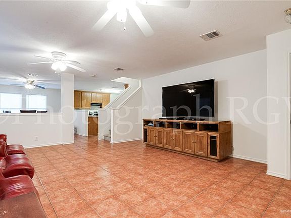 4th image of 5510 N 36th Ln