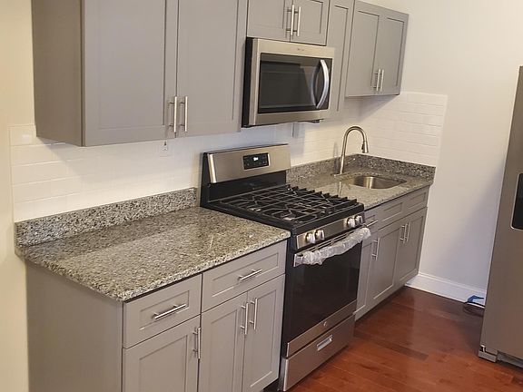 2nd image of 2009 S 23rd St #1