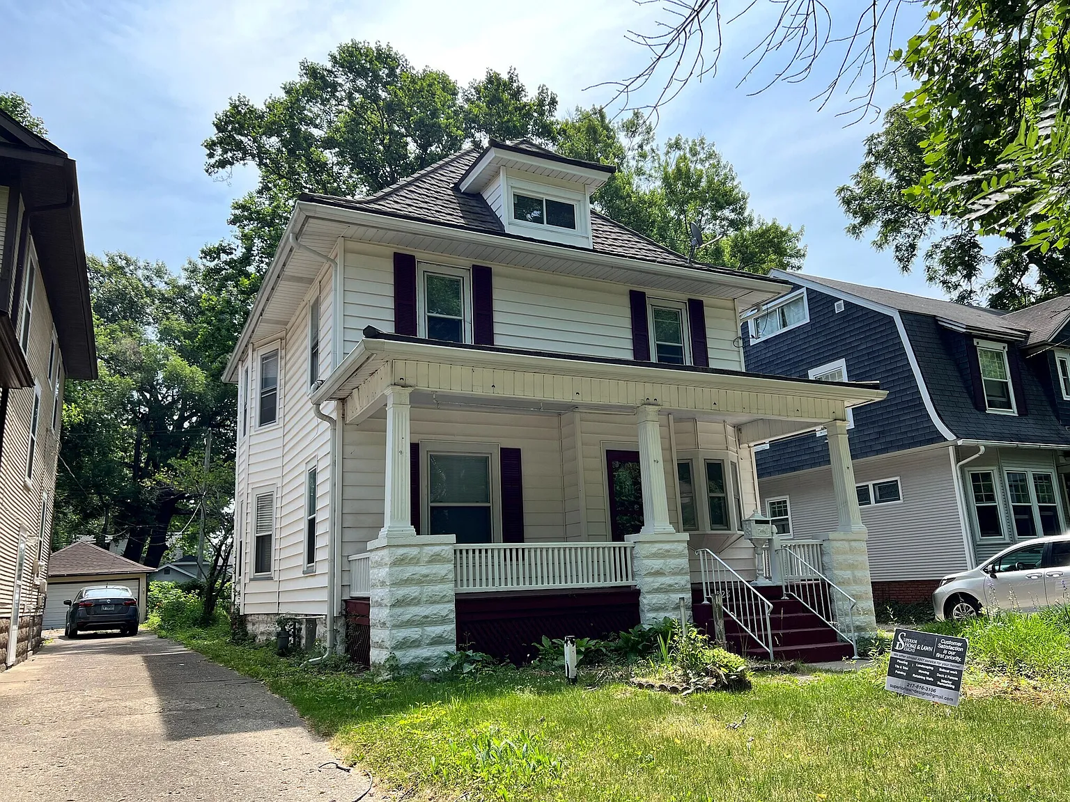 3 bed, 2200 sqft, $2,200 — Photo 1