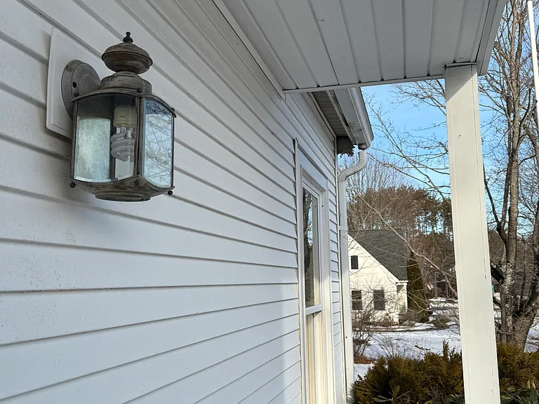 44 John Howland Dr — Photo 12