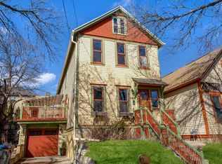 112 E Vine St #112A, Milwaukee, WI 53212
