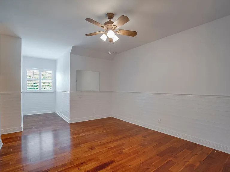 10200 Treasure Island Dr — Photo 13
