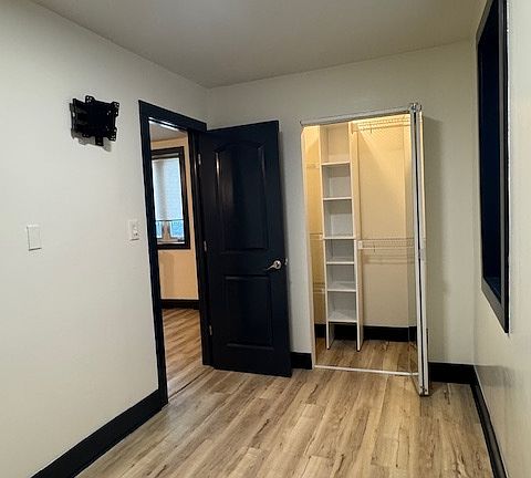 5th image of 3325 N Central Park Ave #B