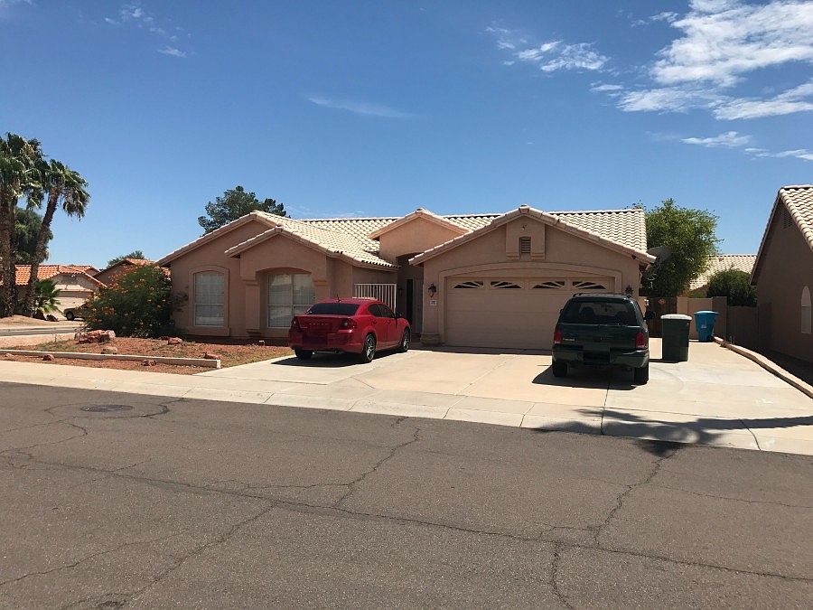 1st image of 3357 E Wickieup Ln