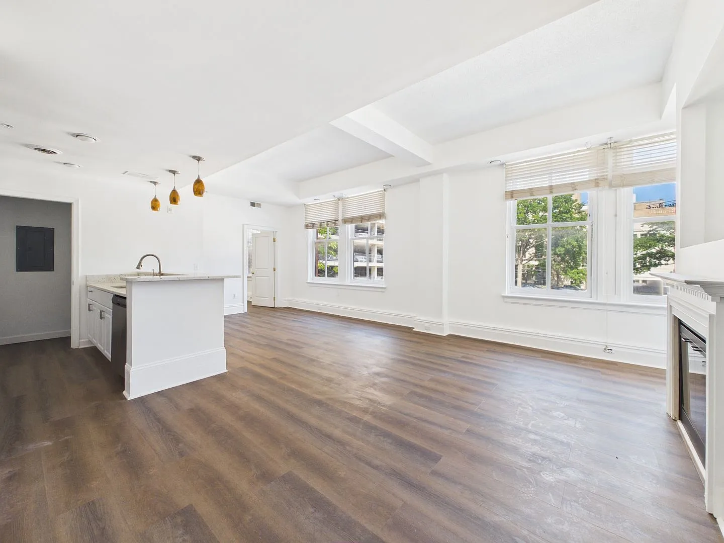 2 bed, 2.0 bath, $1,895 — Photo 1