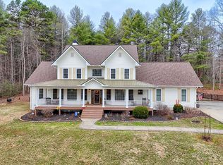 4 Cedar Gln, Blairsville, GA 30512