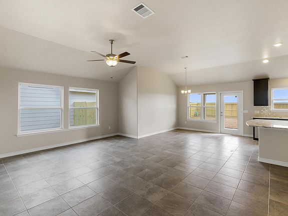5th image of 1277 Thames Dr