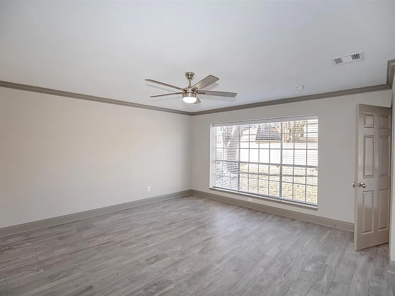 2108 Olympic Dr — Photo 26