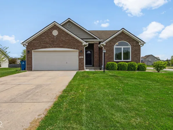 1105 Wild Ridge Blvd, Brownsburg, IN 46112