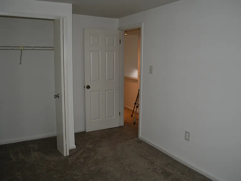 14380 Gringsby Ct — Photo 8