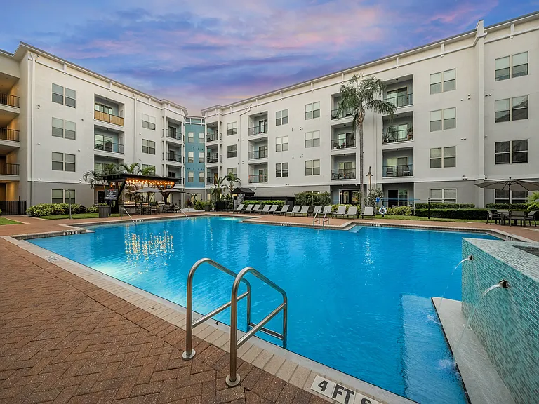 Millennium Westshore — Photo 87